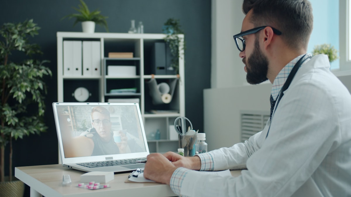 Plateforme technologique sécurisée pour téléconsultations